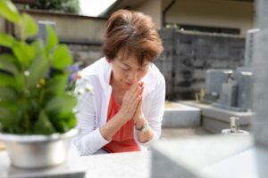 「墓じまい」はお墓を捨てることではない